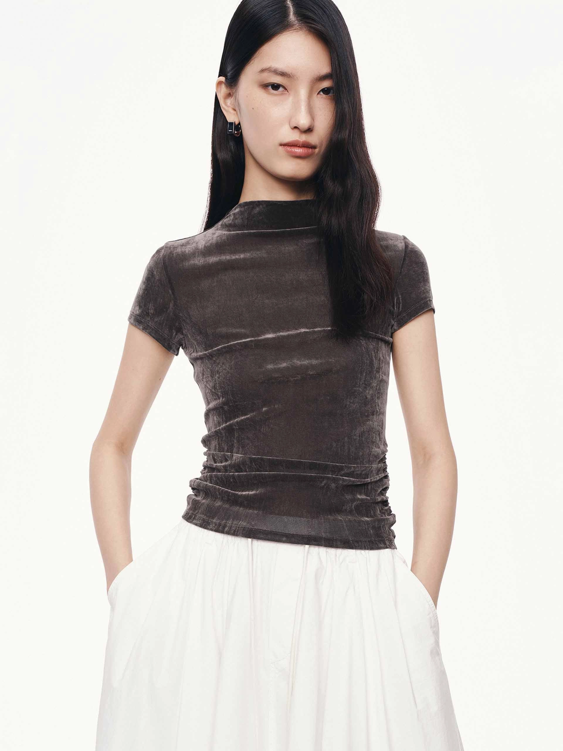 Smooth Interior Lining Side Pleated Velvet Top