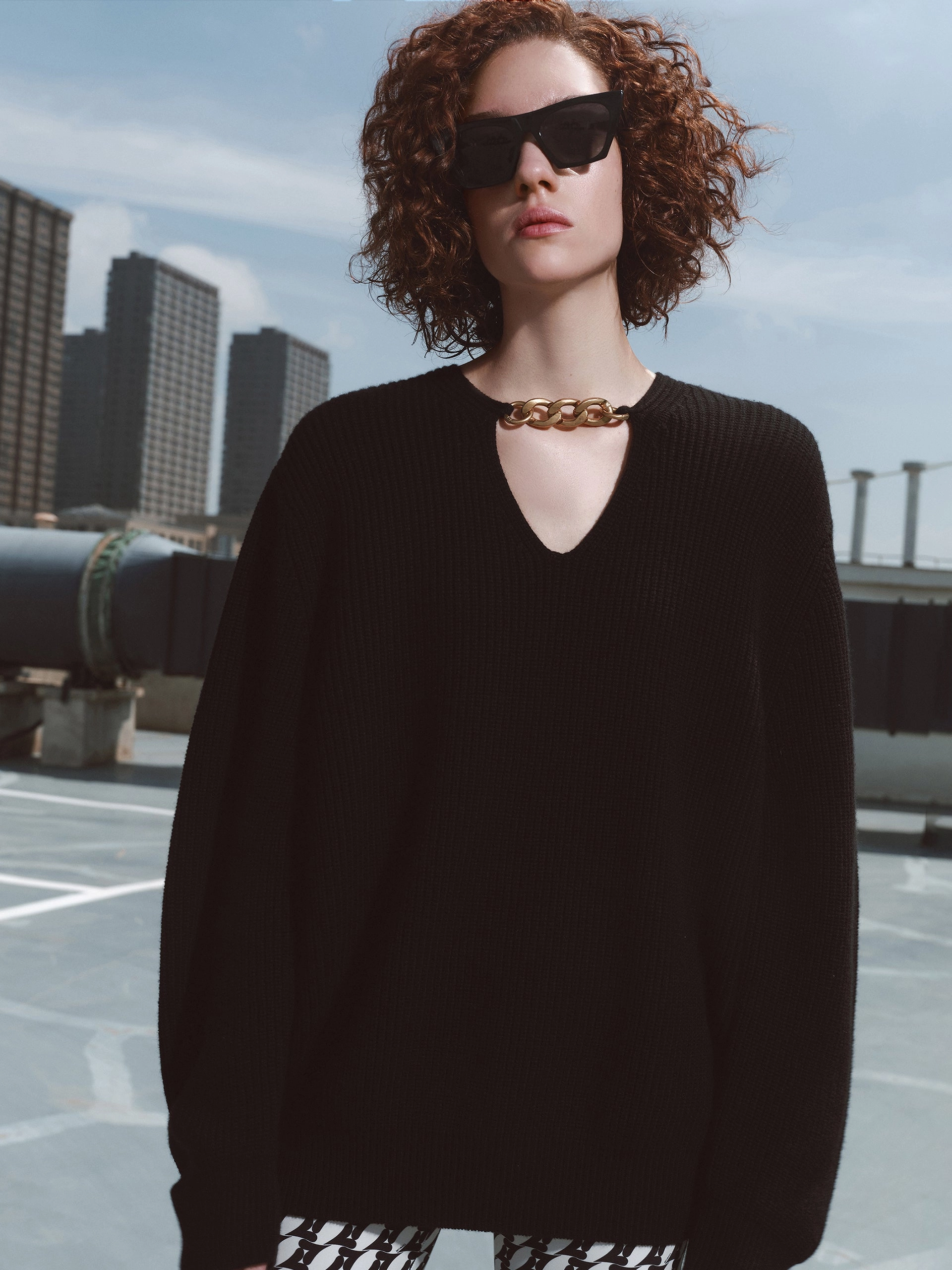 Oversize Chain Knitted Wool Sweater ButterySoftTextile