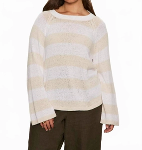 Unisex style Raglan Stripe Round Neck Sweater In Cream