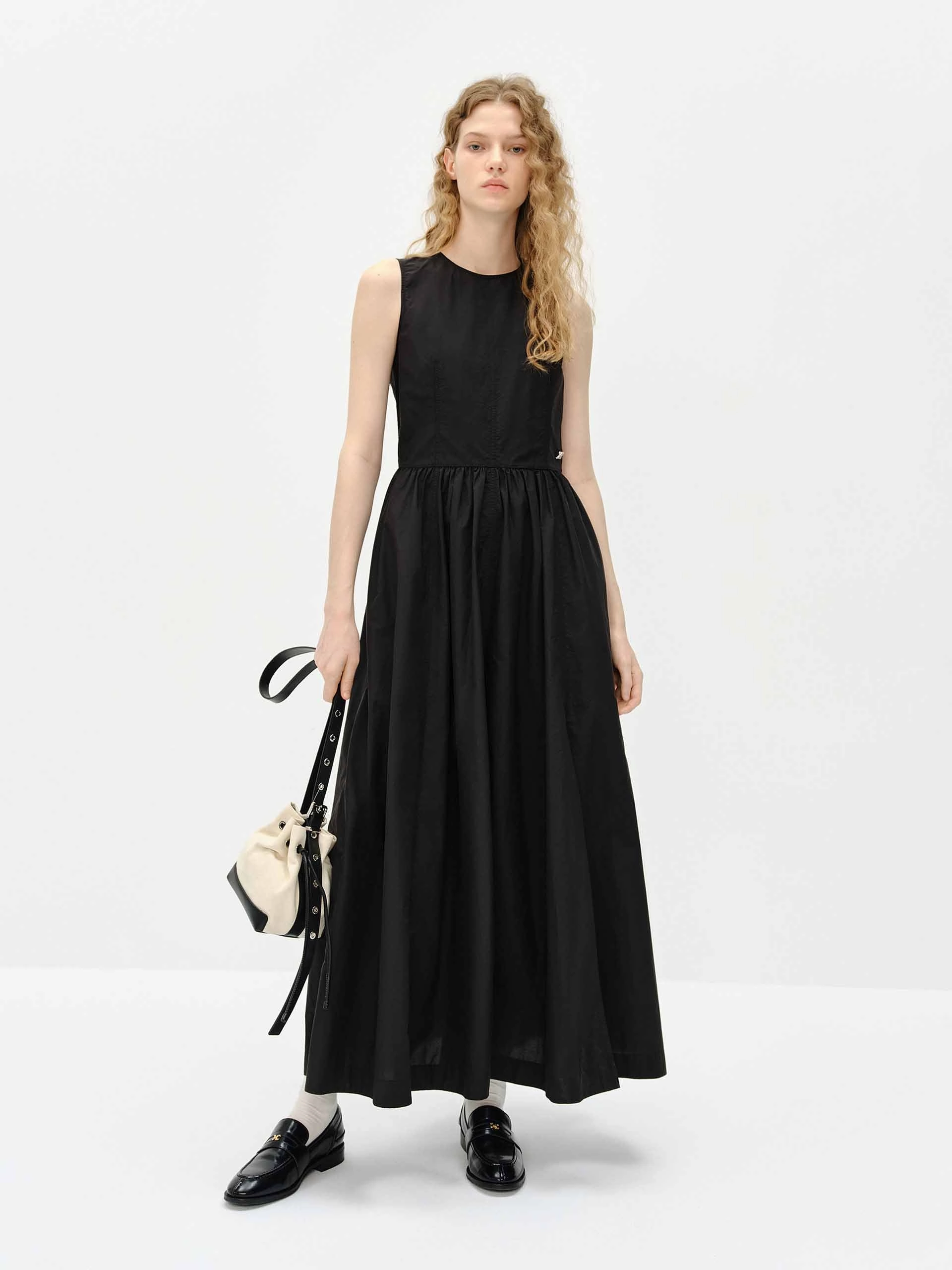 Airy Drape Sleek Form Cotton Blend Sleeveless Dress