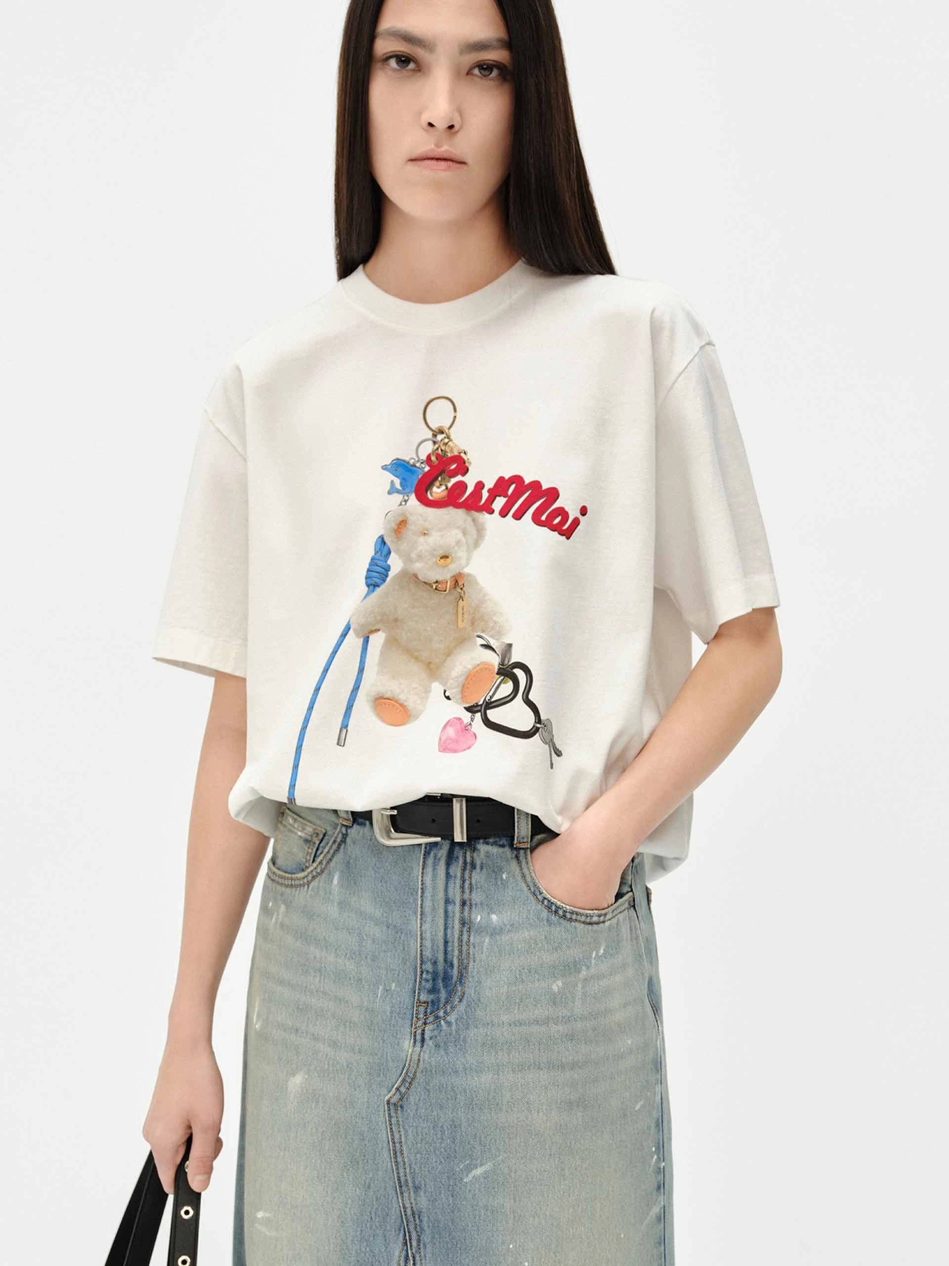 All-Day Wear Oversized Cut Front Bear Print Cotton T-shirt