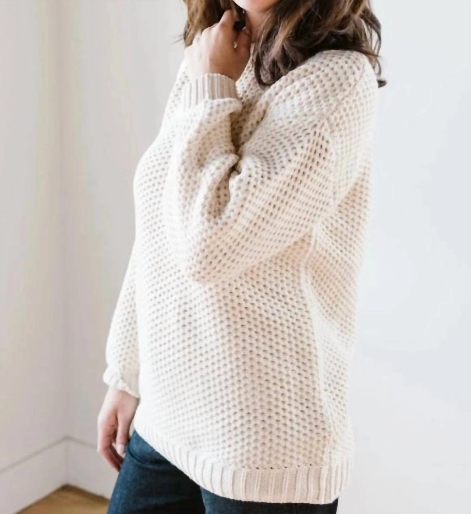 Tunic Pullover In Cream Relaxed Layers Trendy Warmth