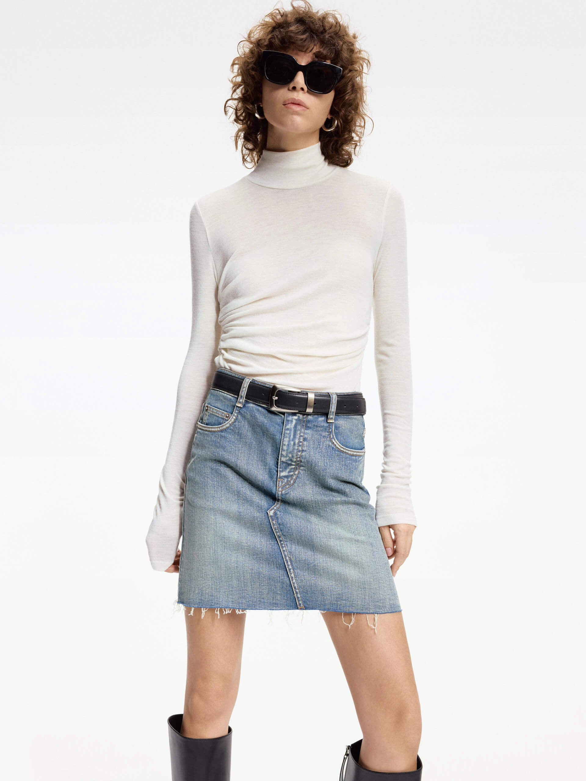 Turtleneck Pleated Detail Top OdorResistantTreatment