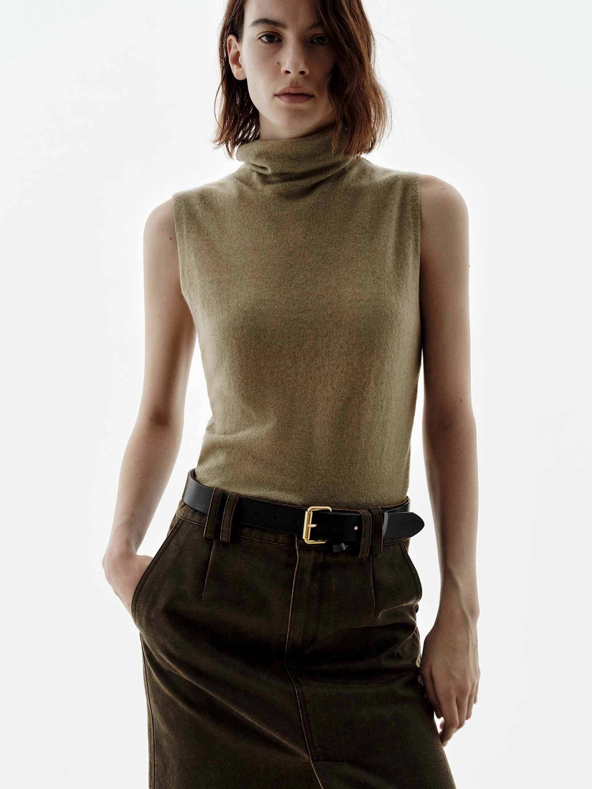 Turtleneck Sleeveless Sweater Variable Tension Adjustment EcoFriendlyBlend