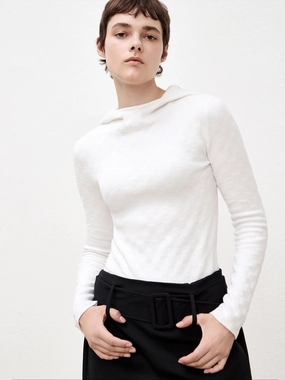 Adaptive Fit Technology Turtleneck Slim Fit Knit Top
