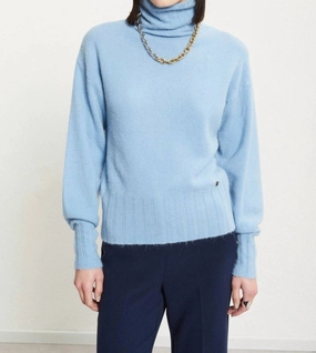 Chilly Weather Fashion Turtleneck Sweater In Cristallo