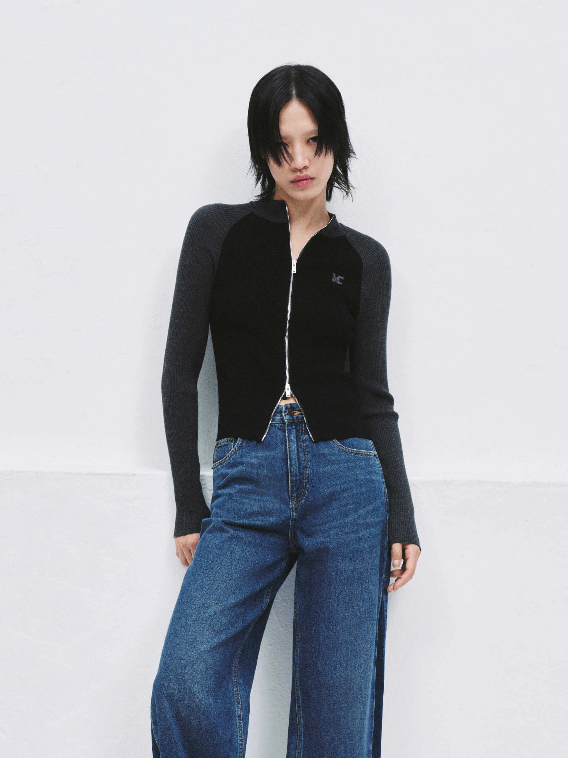 Two Tone Knit Cardigan V Neck Design MultiLayer Stitching