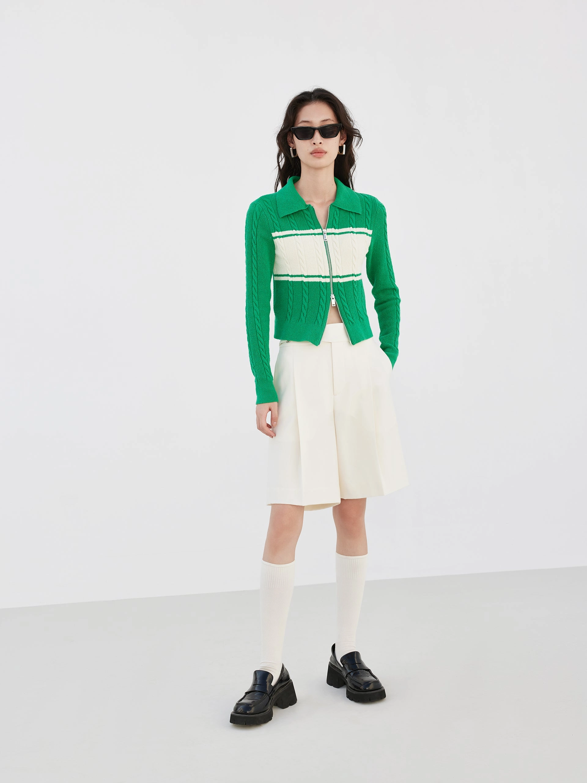 StretchTechnology Smooth Stitching Two Way Zip Knit Cardigan