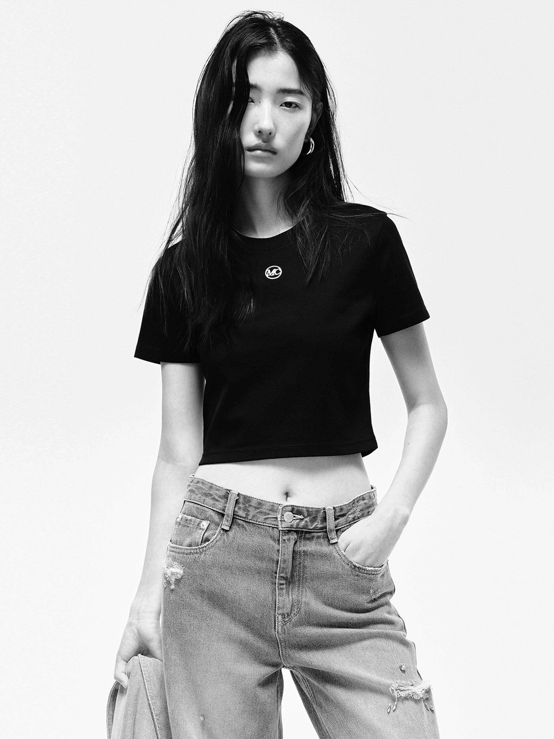 SeamFreeShoulders Front Logo Cropped T-shirt