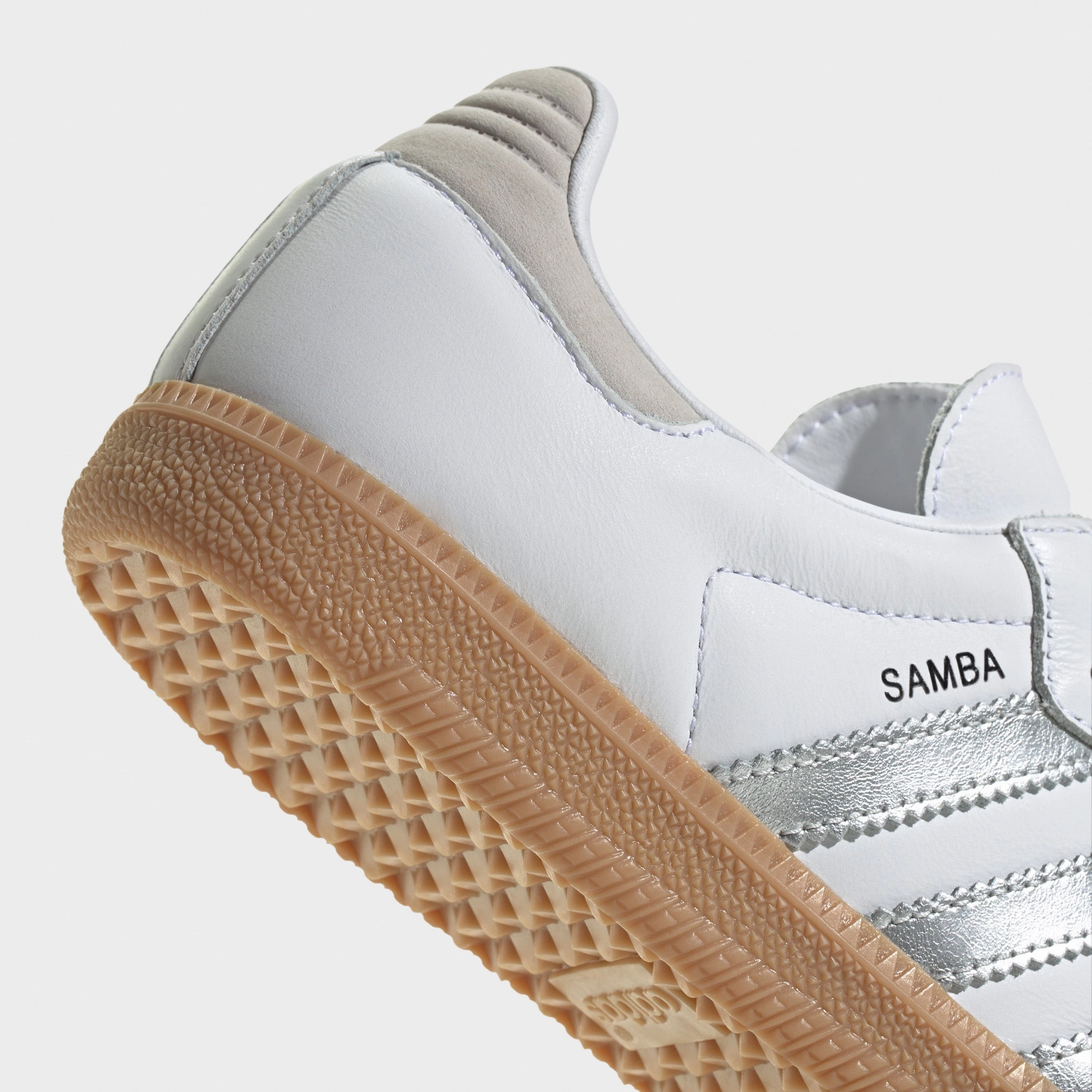 adidas Women's Samba OG White / Silver Metallic - Grey Retro-inspired performance