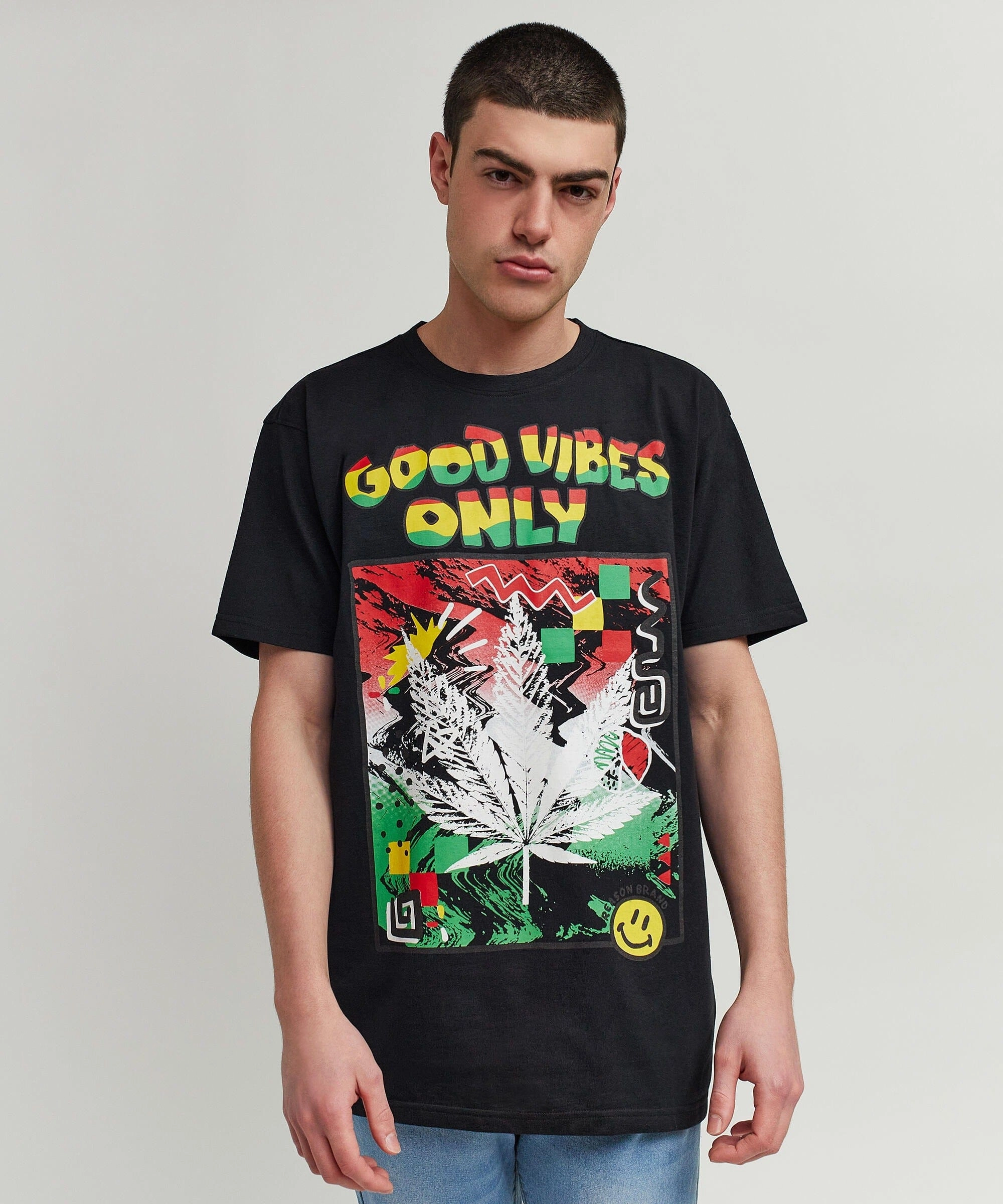 Roll Up Sleeve Design Good Vibes Only Short Sleeve Tee - Black