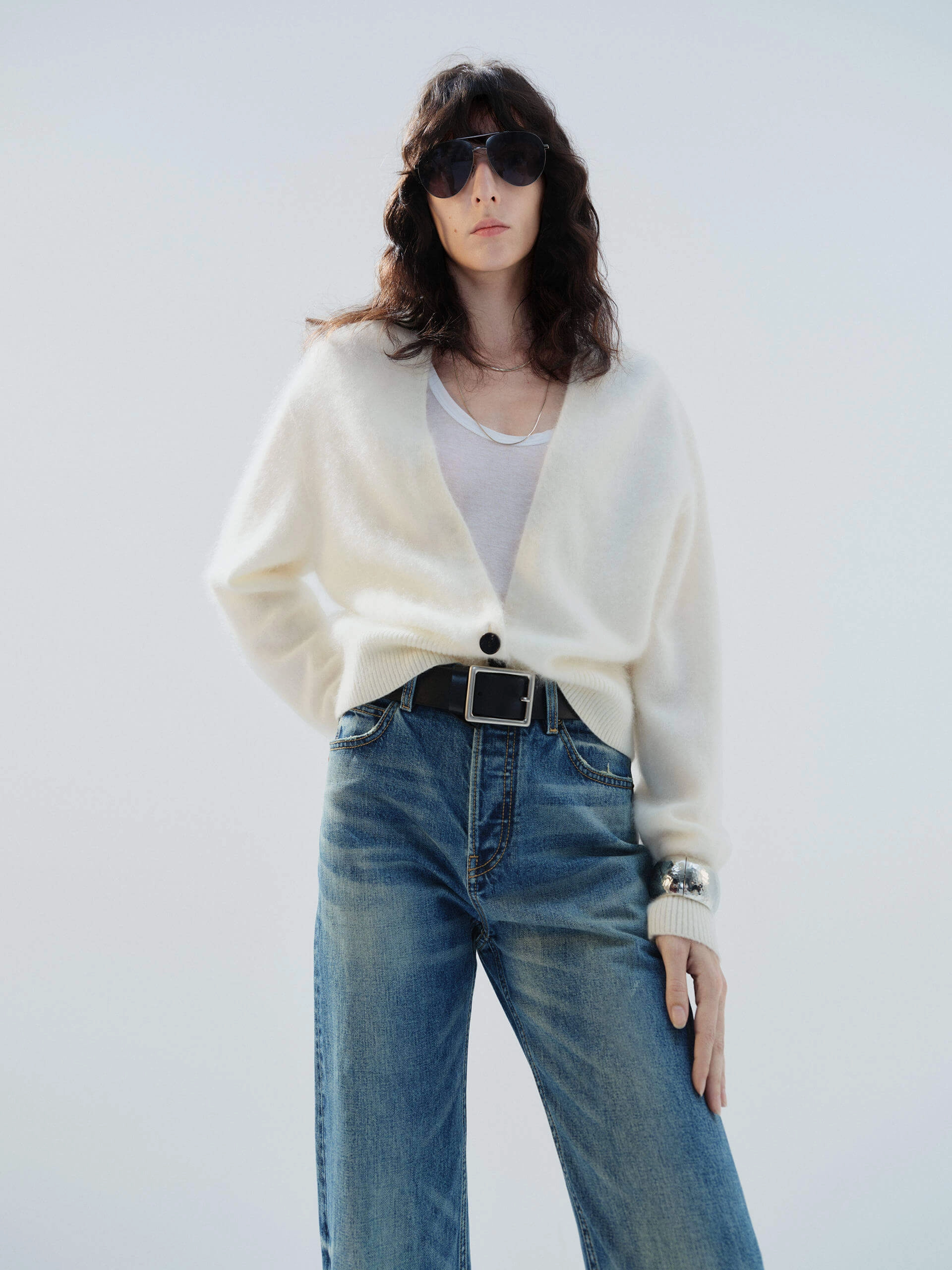 Minimalist Aesthetic V-neck Cashmere Cardigan