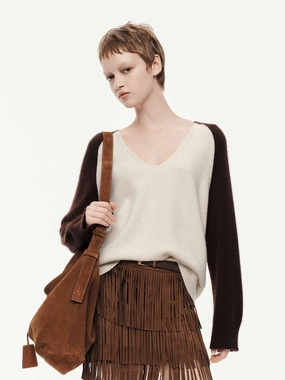Sustainable Production Methods V-neck Contrast Sweater