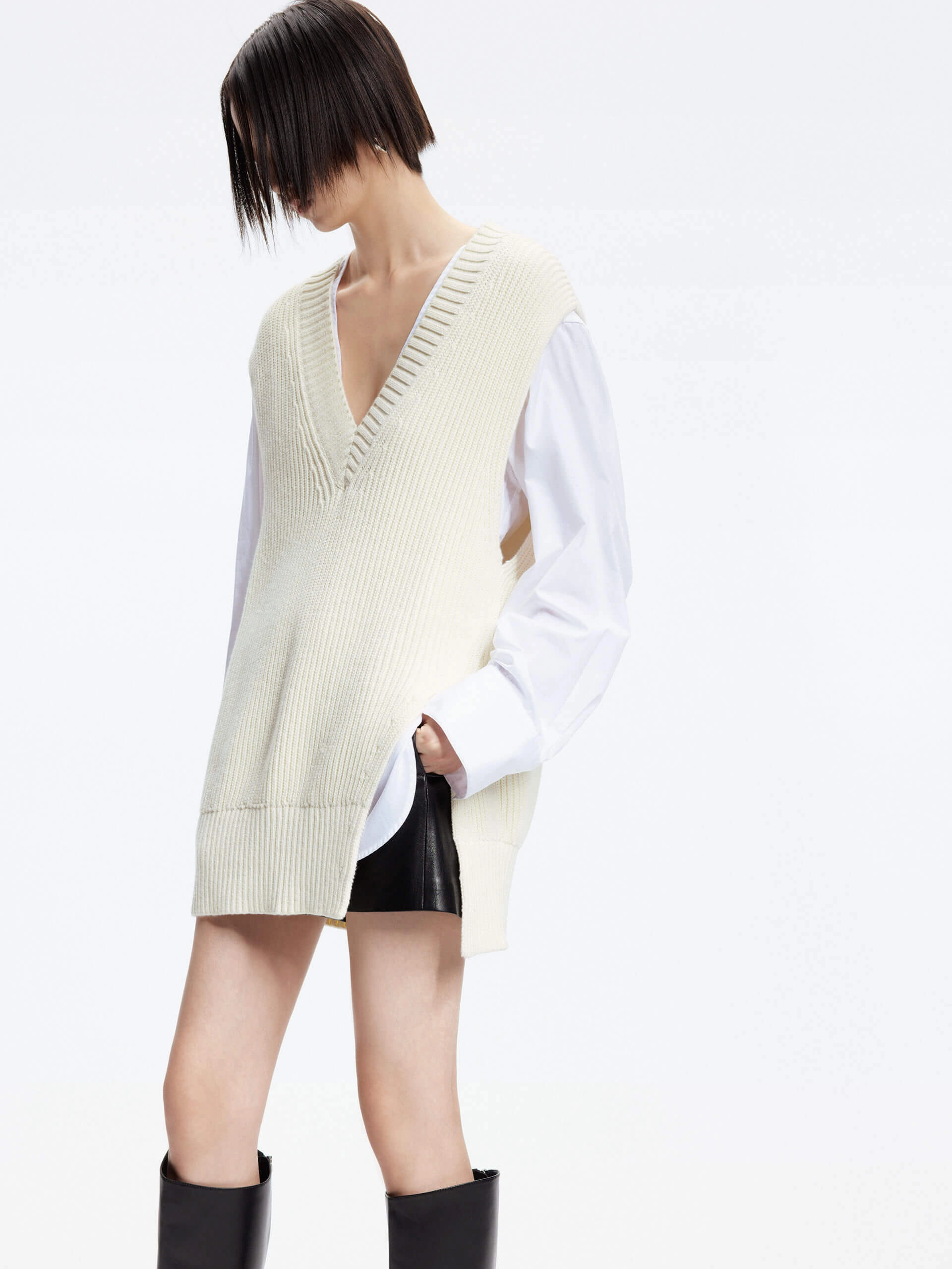 Chic Cardigan Summer Sweater V-neck Set Sweater