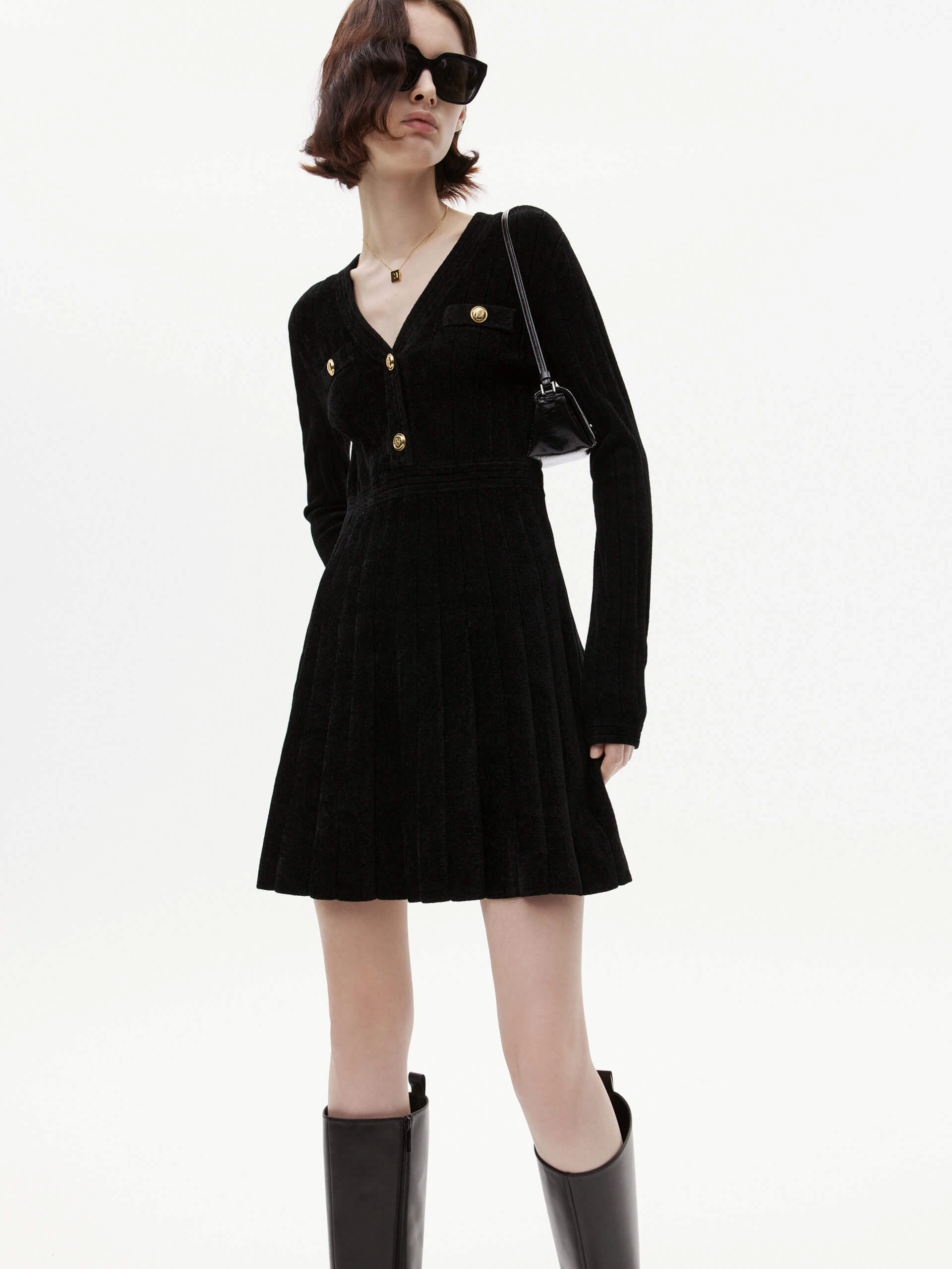 Smart Layer V-neckline Pleated Dress