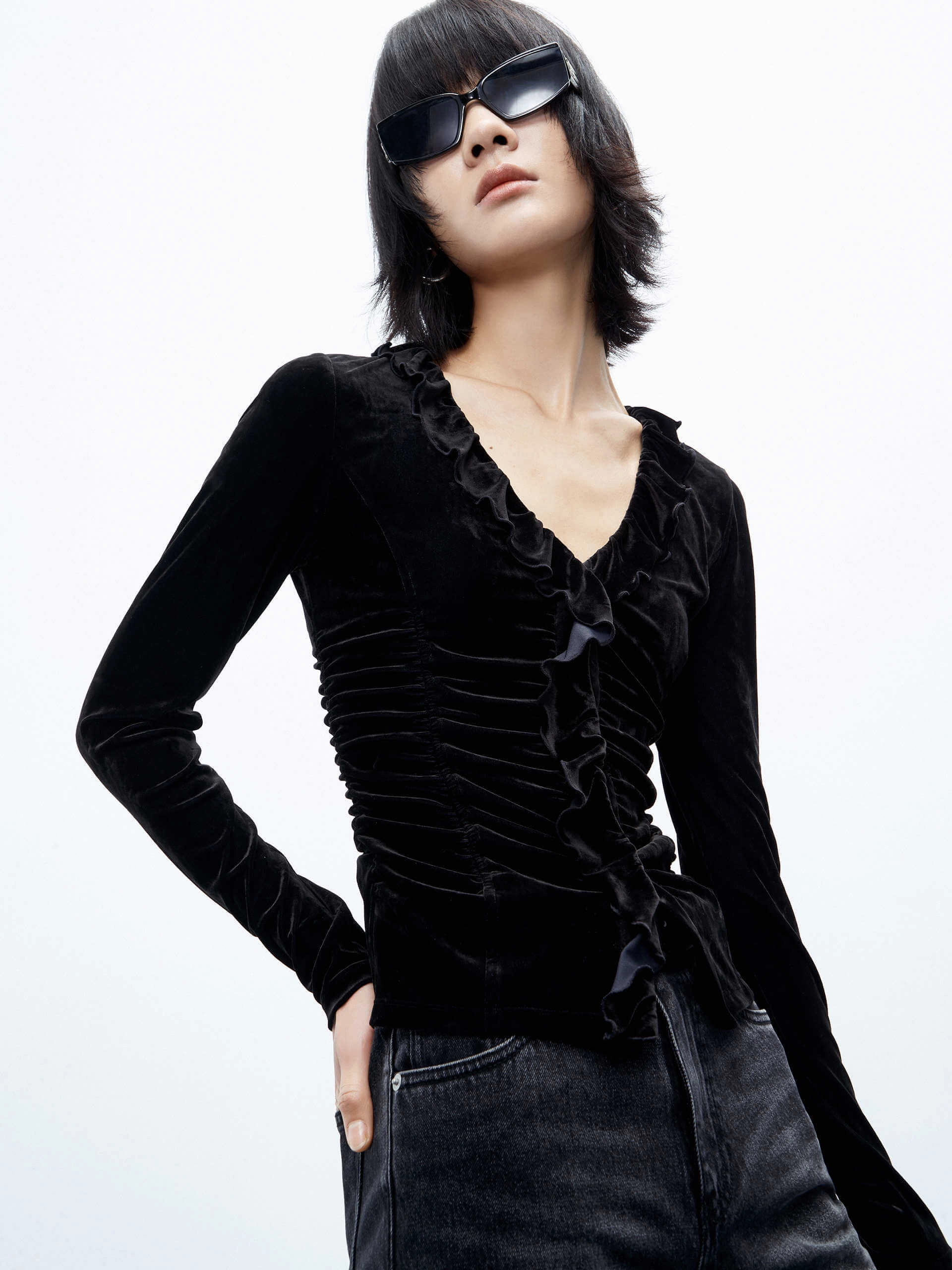 Office Attire QuickRelease Fastener Velvet Ruffle Slim Top
