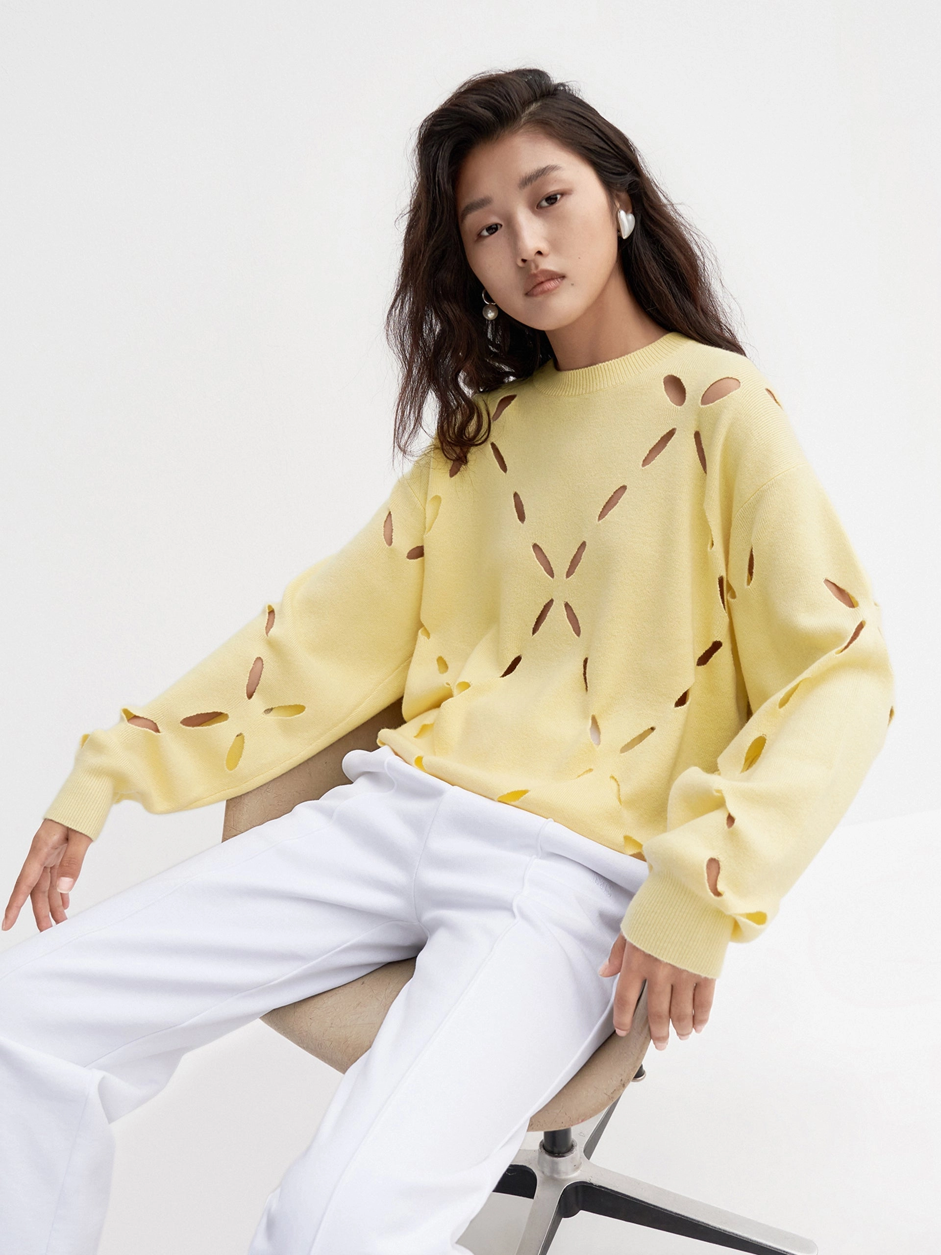 Rolled Hem Finish Crewneck Wool Blend Openwork Sweater