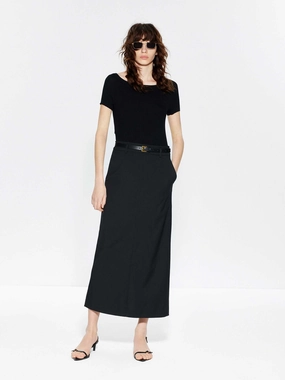 Effortless Layer Wear Paneled Back Slit Dress