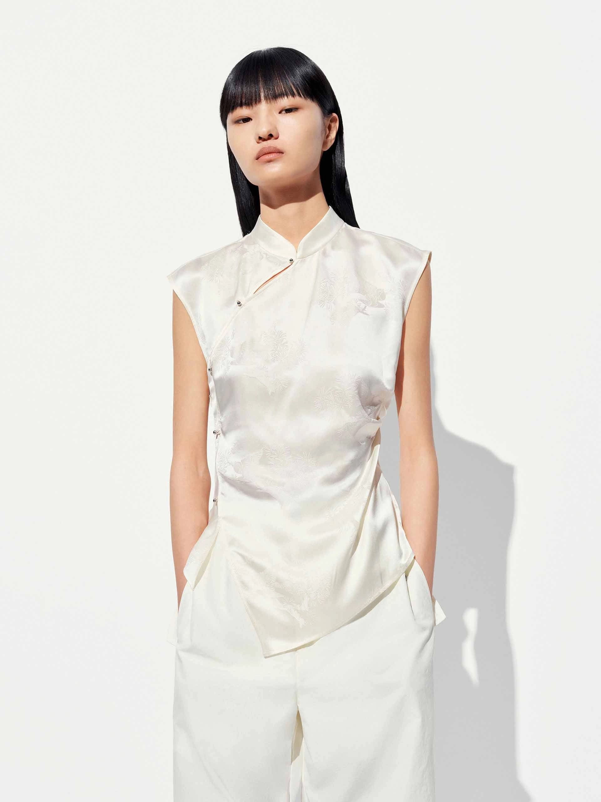 Thermal Insulation Layer ReflectiveTrim Waisted Stand Collar Blouse