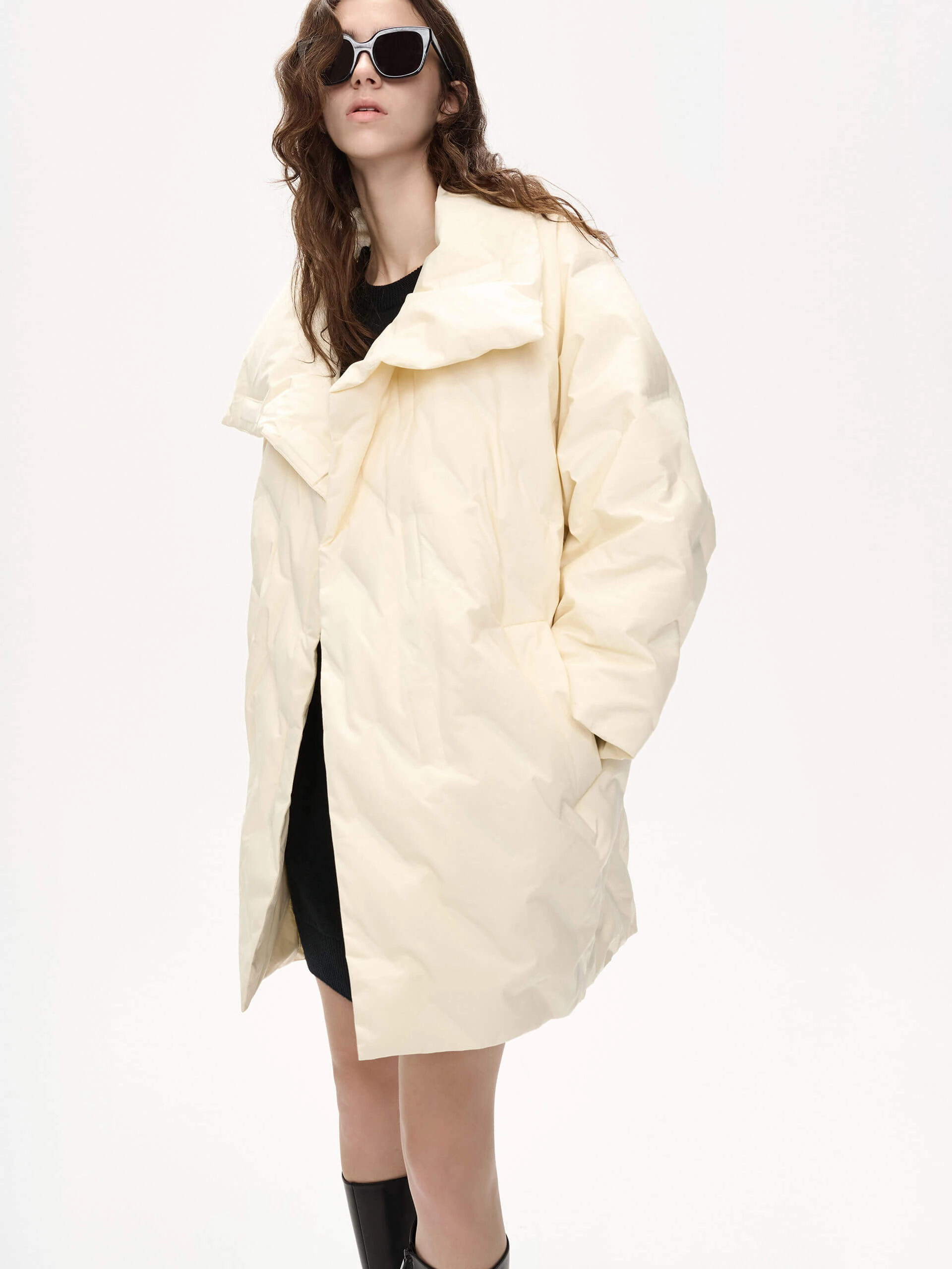 Noise Free Fabric Turtleneck Shell Down Jacket