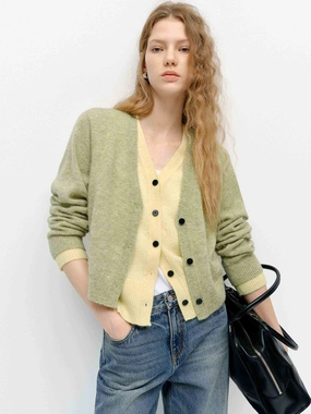UltraLightweight Layered Detail Cropped Cardigan