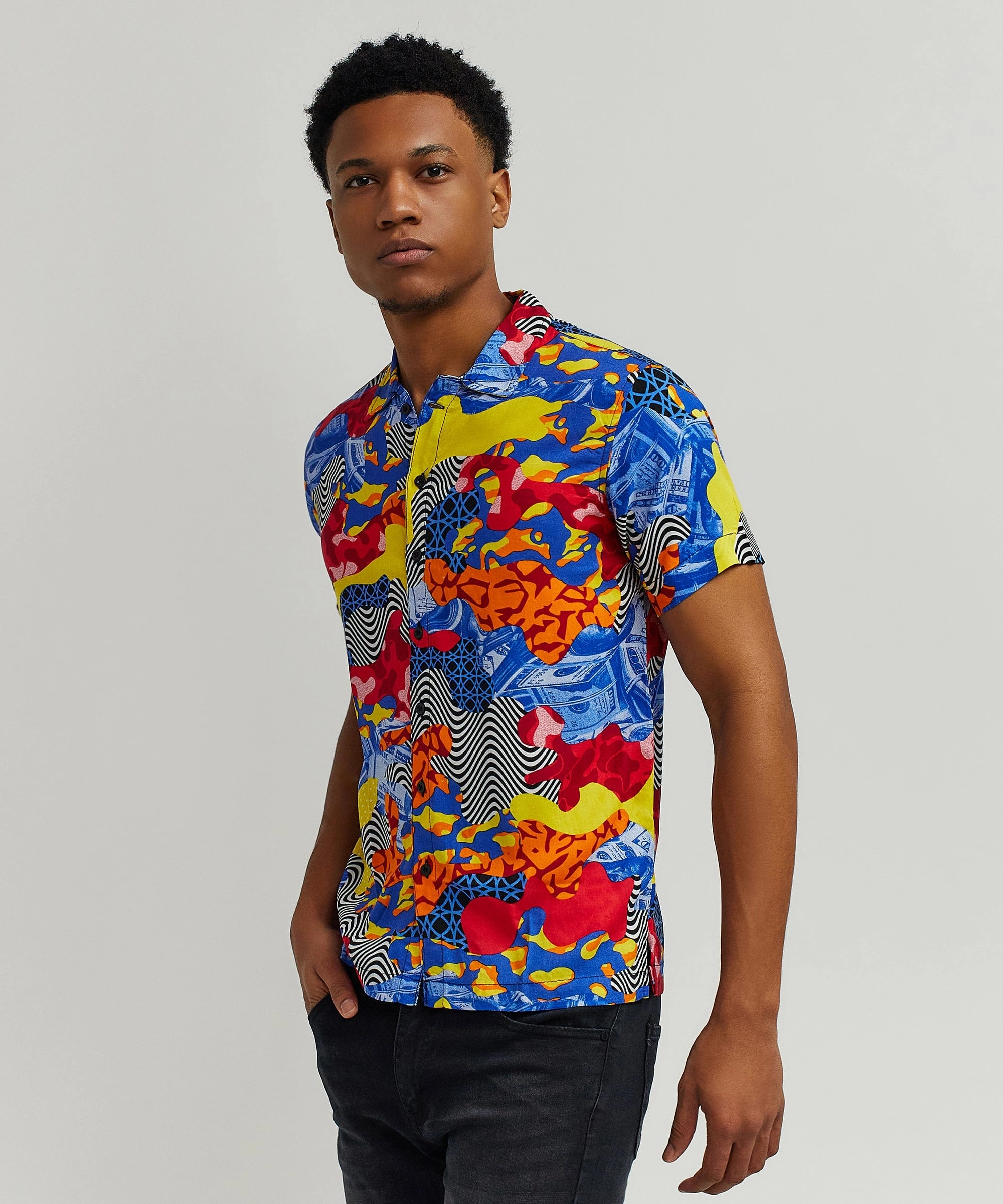 Wavy Allover Print Short Sleeve Shirt Flexible Waistband Adaptation standard fit