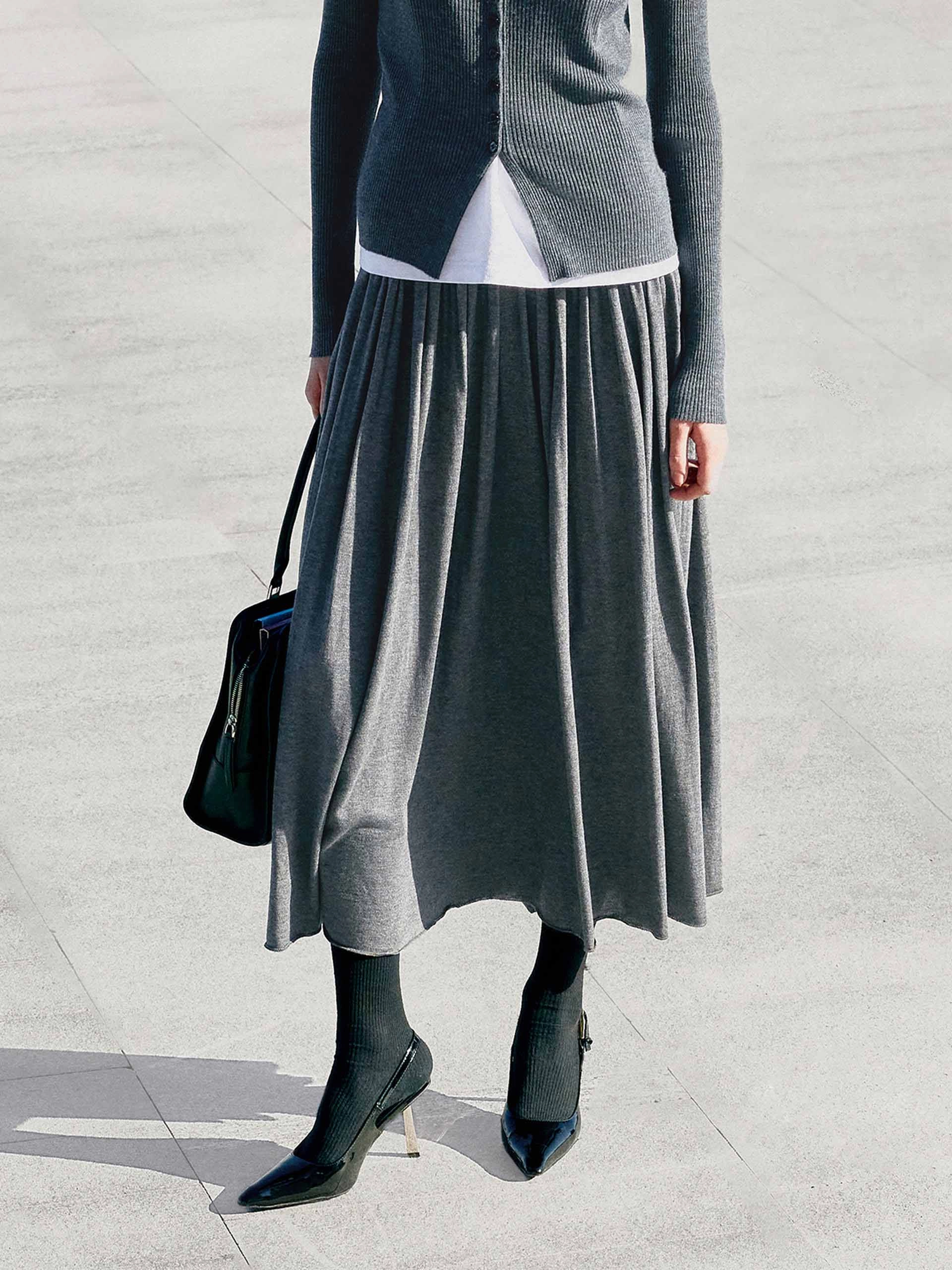 Wide Waist Pleated Skirt Versatile Design