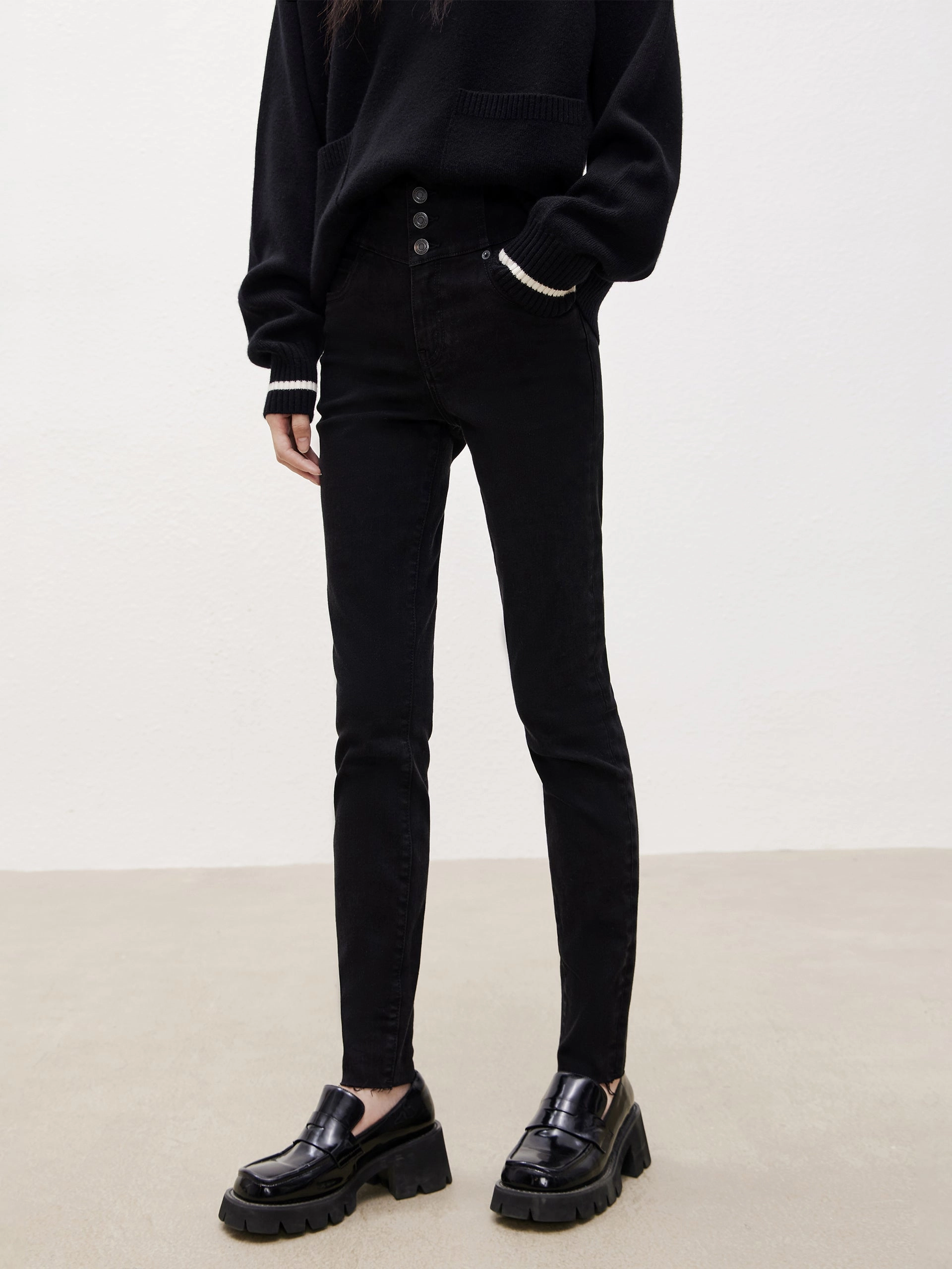 Minimal Wear Wide Waistband Jeans in Skinny