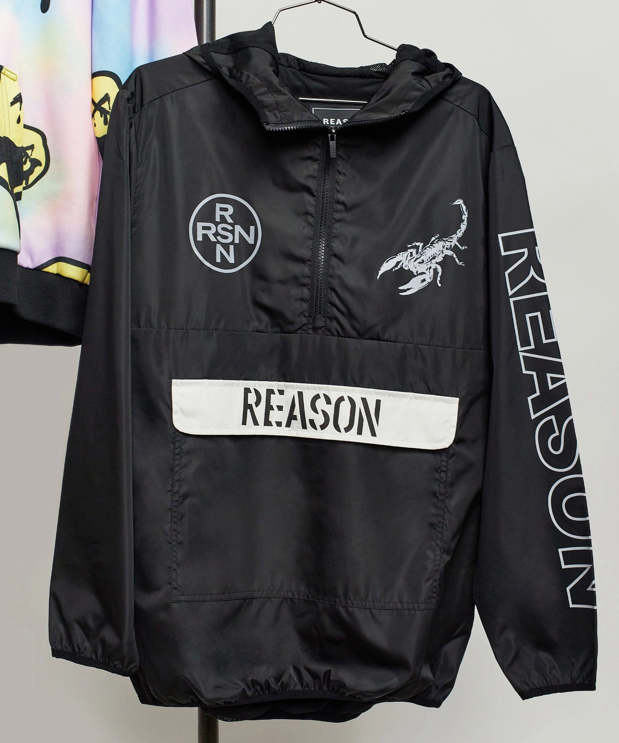 Scorpion Half-Zip Pullover Jacket - Black Cuffs Adjust FlexibleHoodDesign
