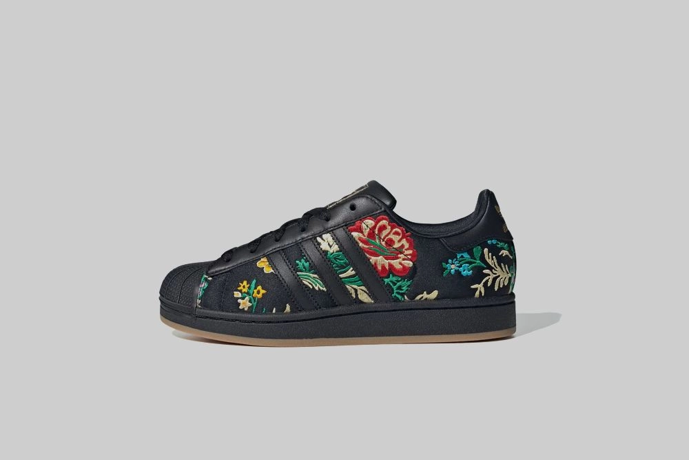 Women's adidas Superstar II 'Floral Embroidery' ReflectiveDetails