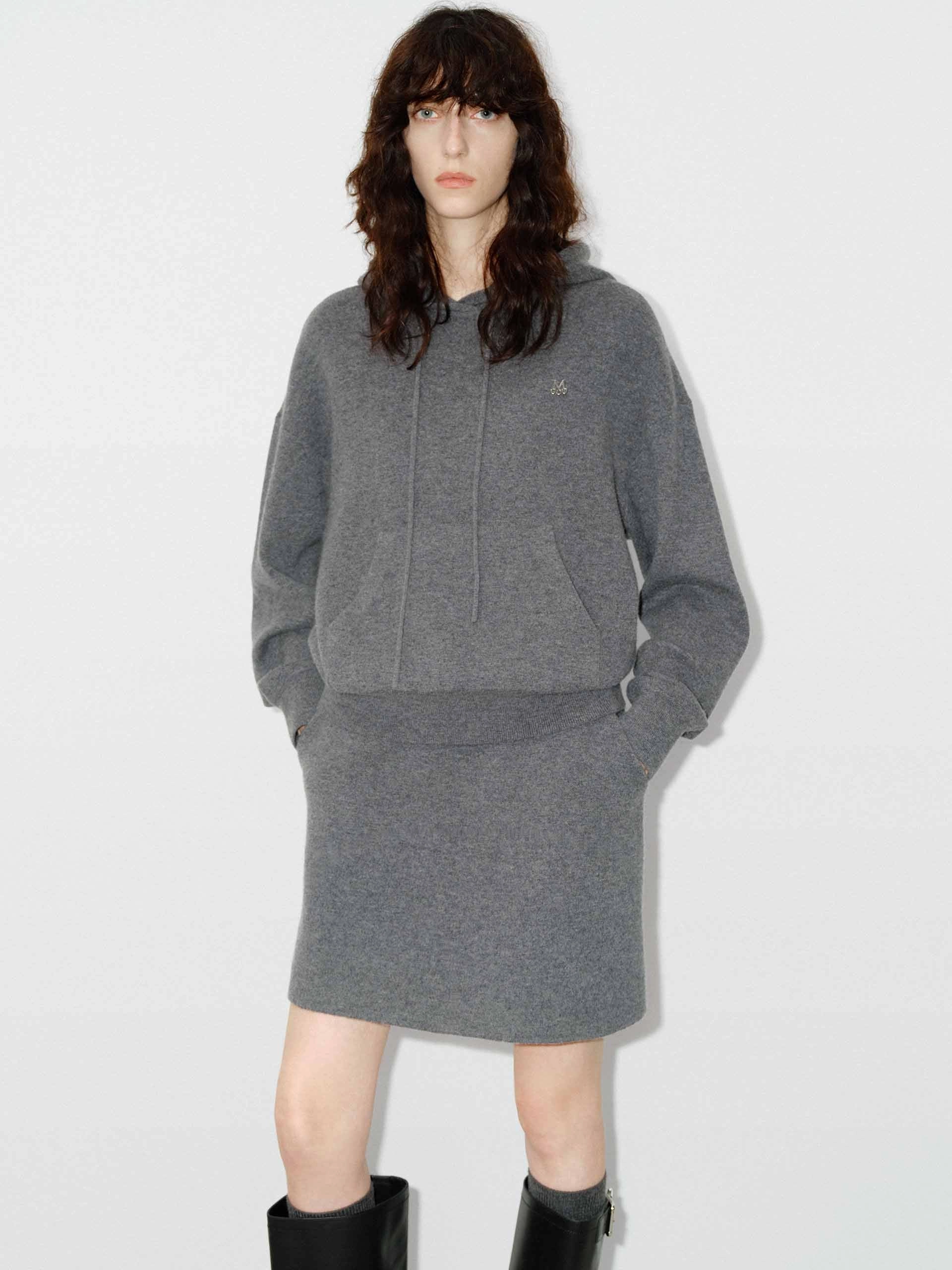 Soft Glide Wave Soft Wool Blend Hood Dress Set