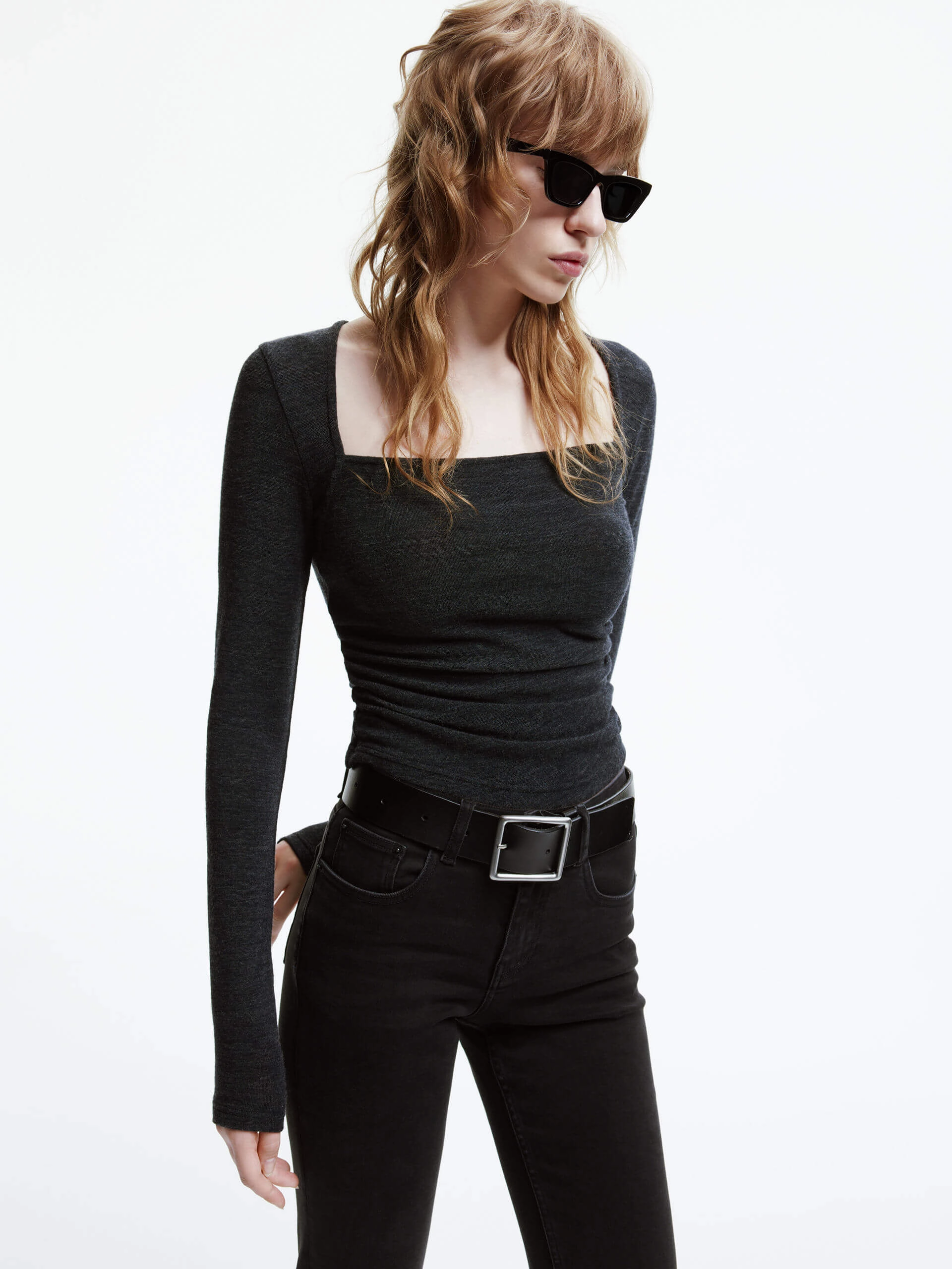 Reverseble Design TemperatureRegulating Wool Square Neck Knit Top