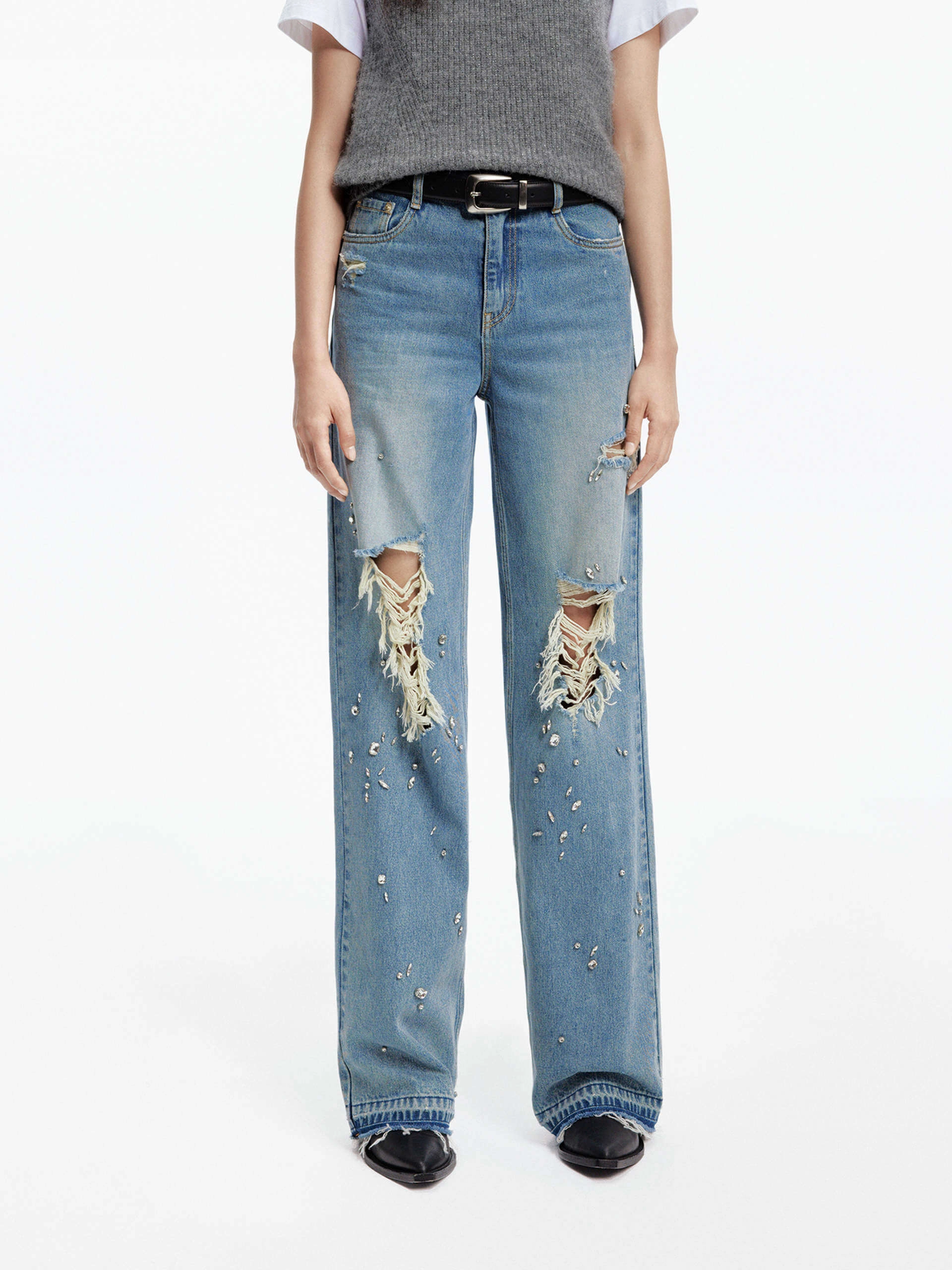 Crystal Detail Straight Jeans All Season Fabric Weight clean look