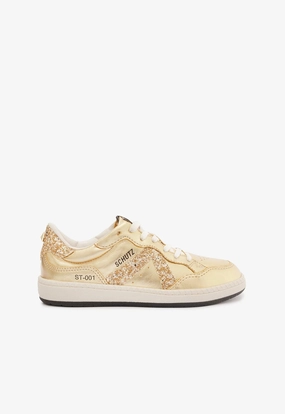 ST-001 Leather Sneaker Sleek Footwear