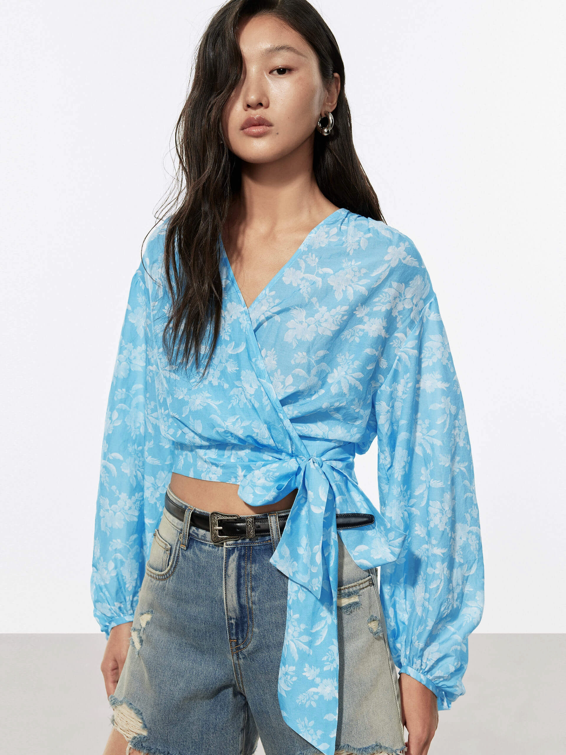Thermal Regulation Technology Wrap Cotton Silk Blouse