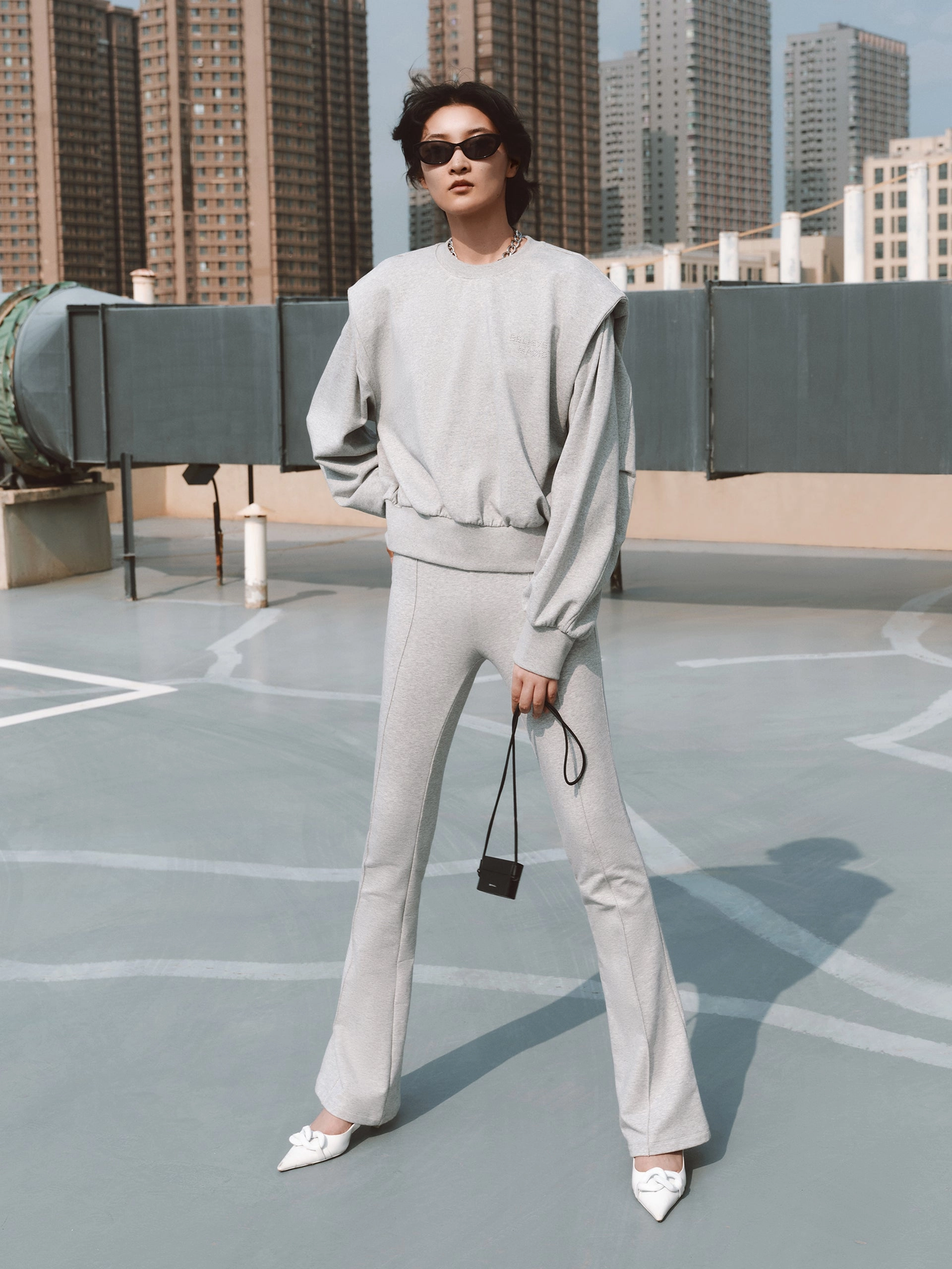 Circular Knit Technology Contrast Stitching Fake Two Piece Cotton Sweatshirt