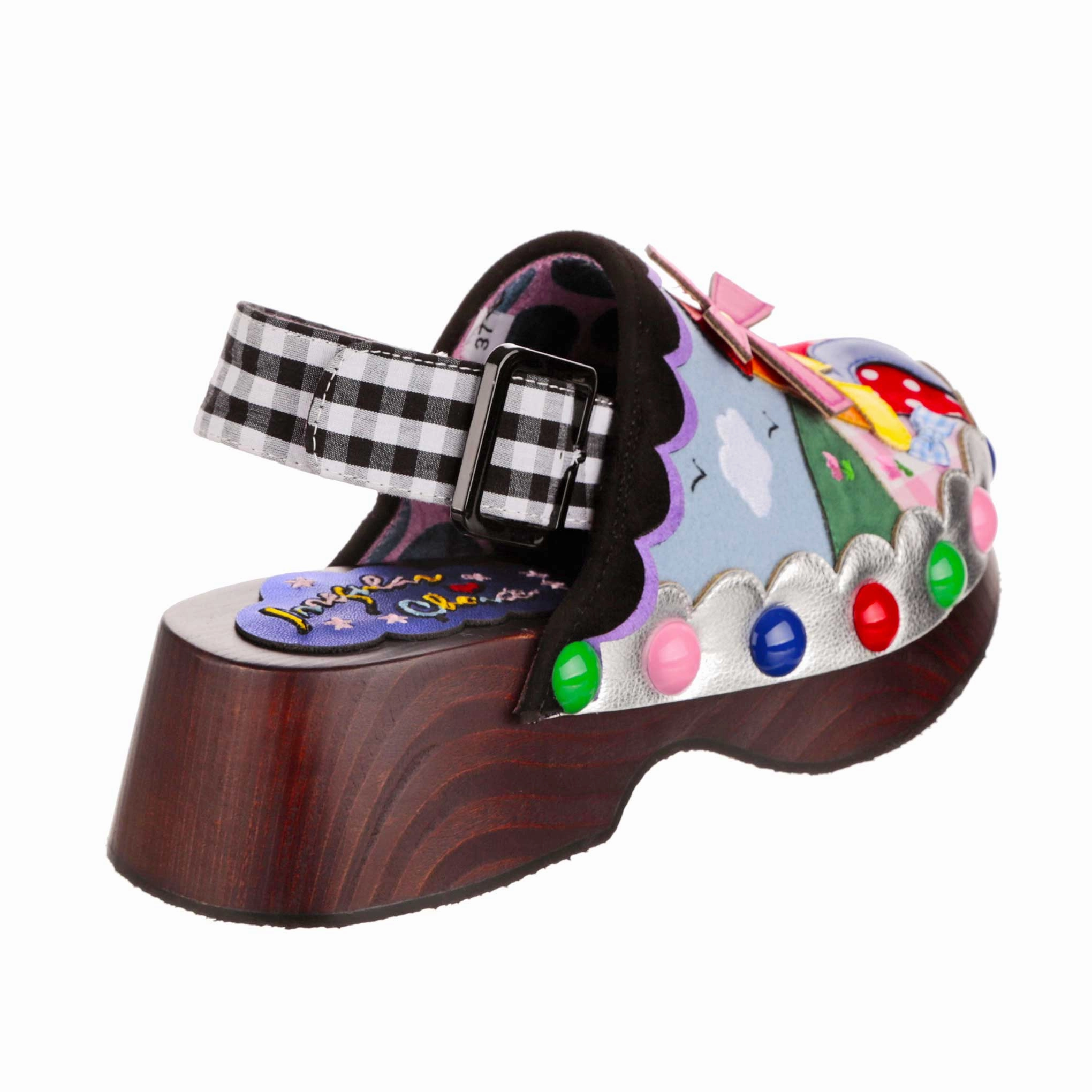 Your Biggest Fan Timeless Design Flats