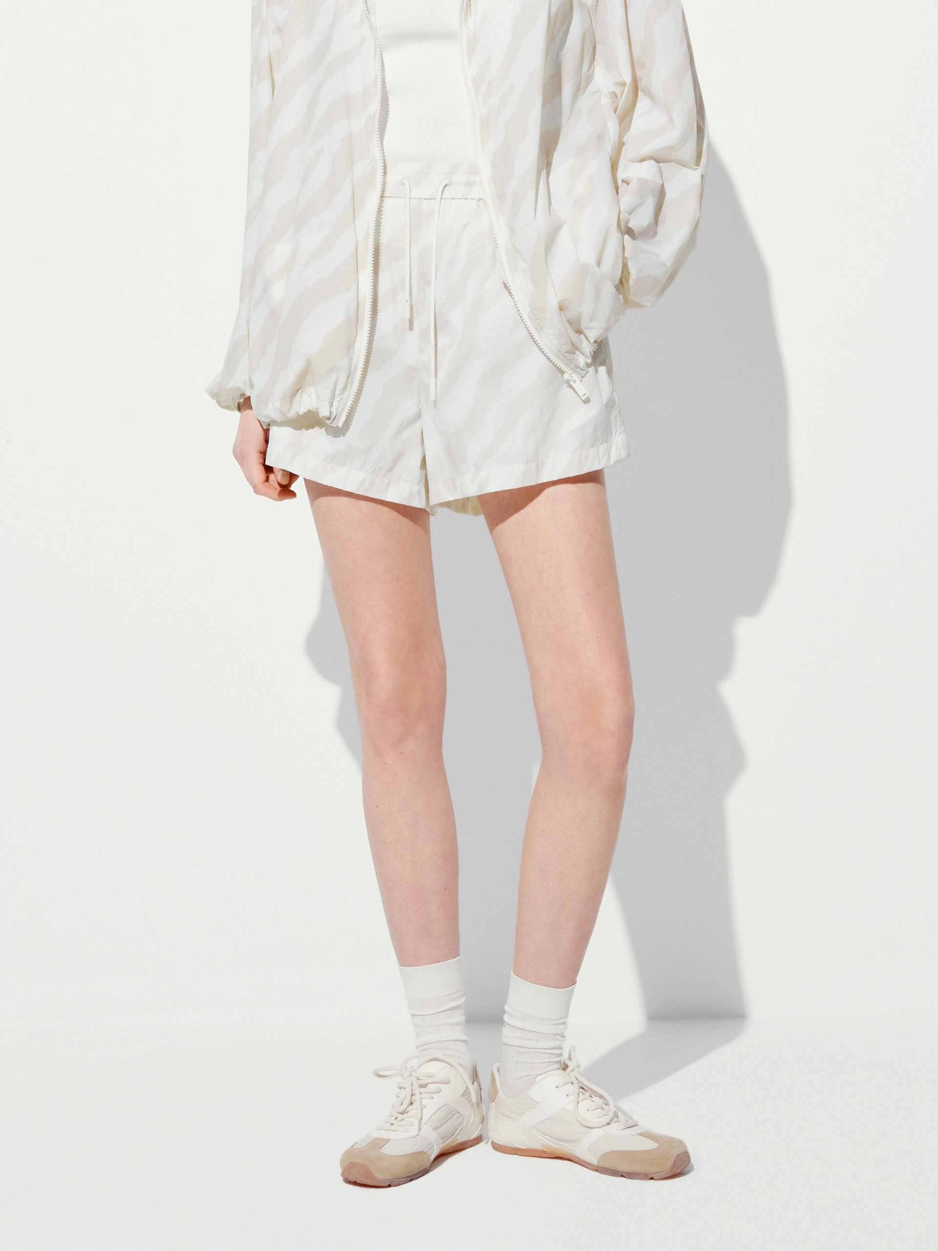 Zebra Pattern Elastic Shorts Move Freely Breathable Mesh Panels