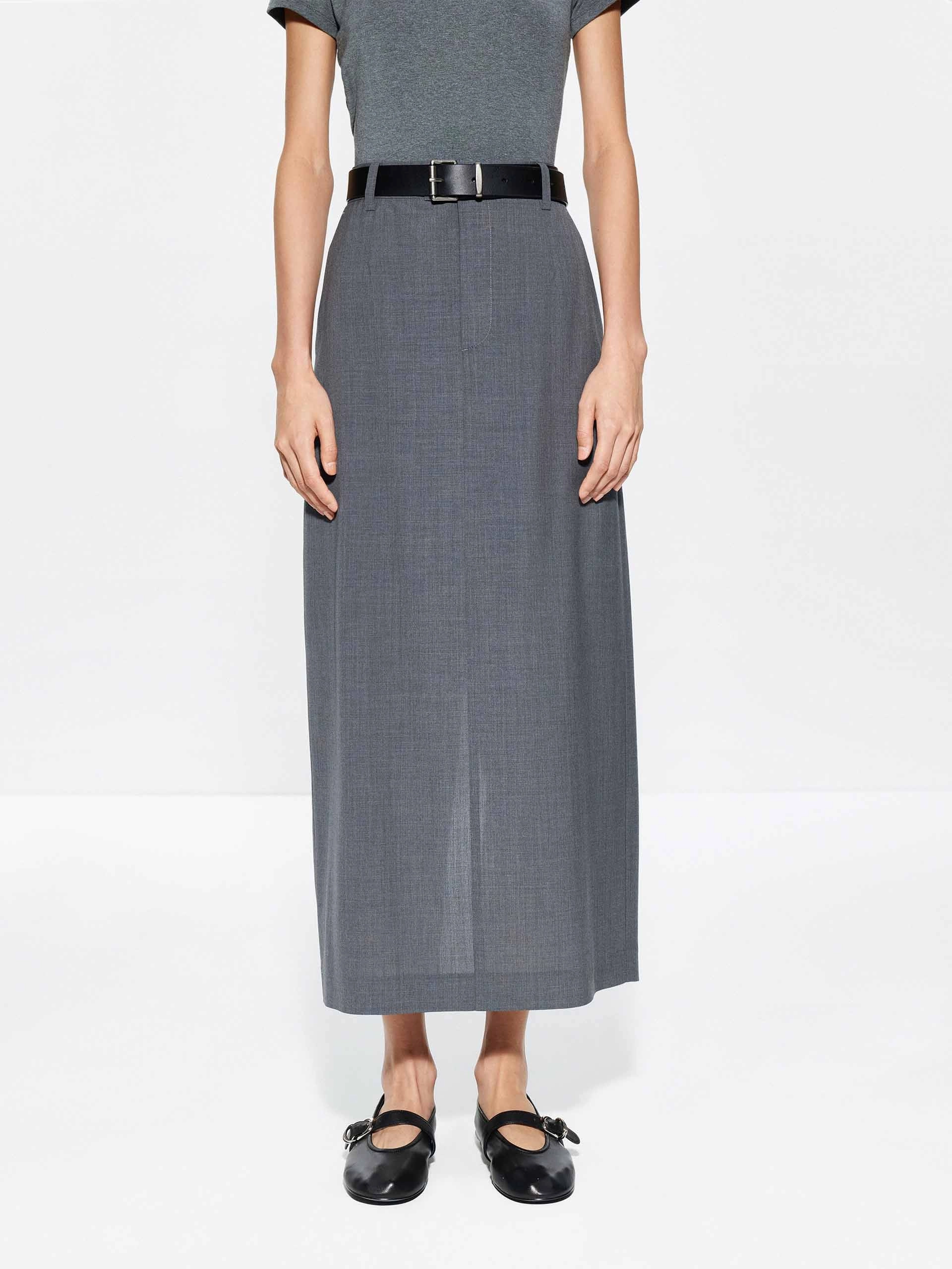 Sport Ready Straight Cut Back Slit Skirt